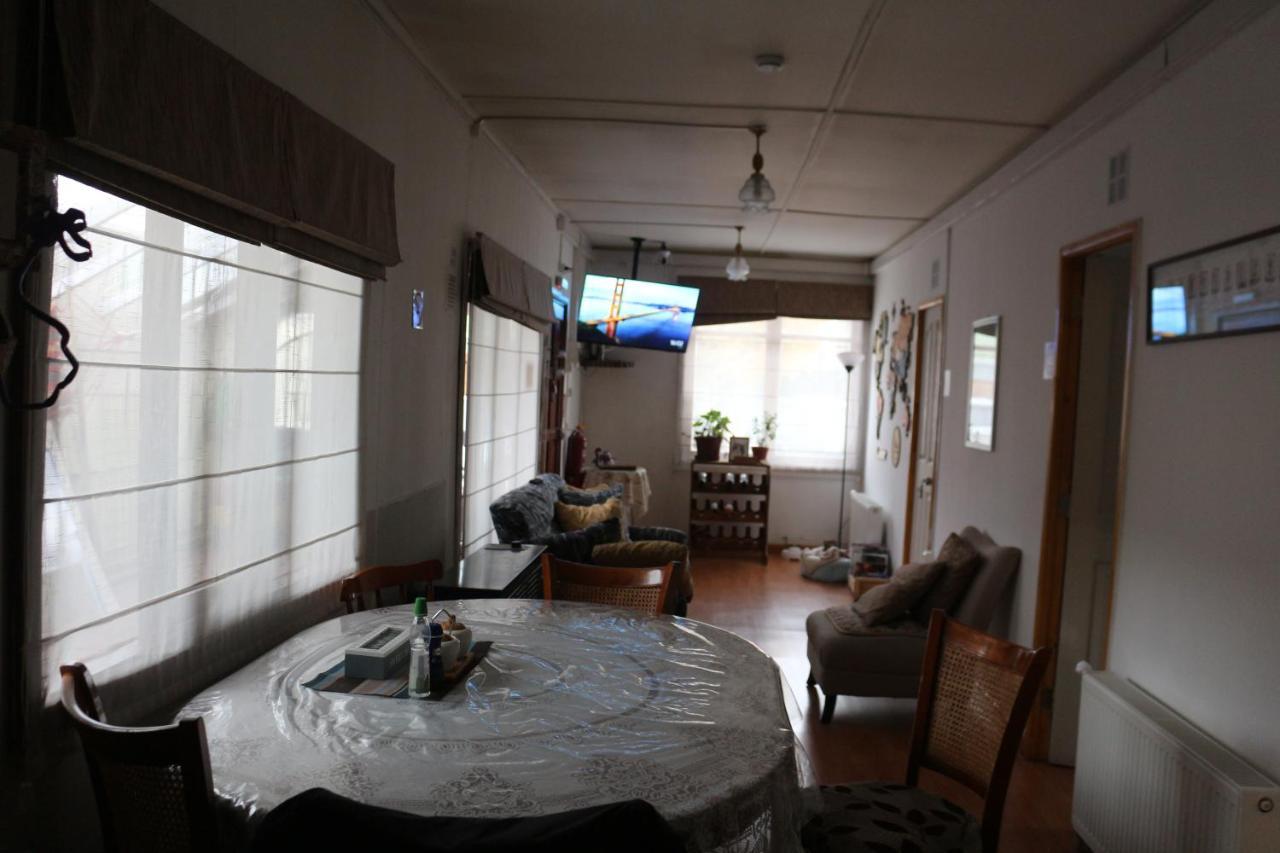 Aska Patagonia Hostel Punta Arenas Ngoại thất bức ảnh