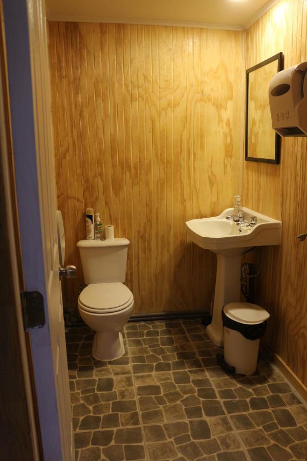 Aska Patagonia Hostel Punta Arenas Ngoại thất bức ảnh